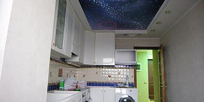 Потолок натяжной звездное небо на кухню 9 квадратных метров